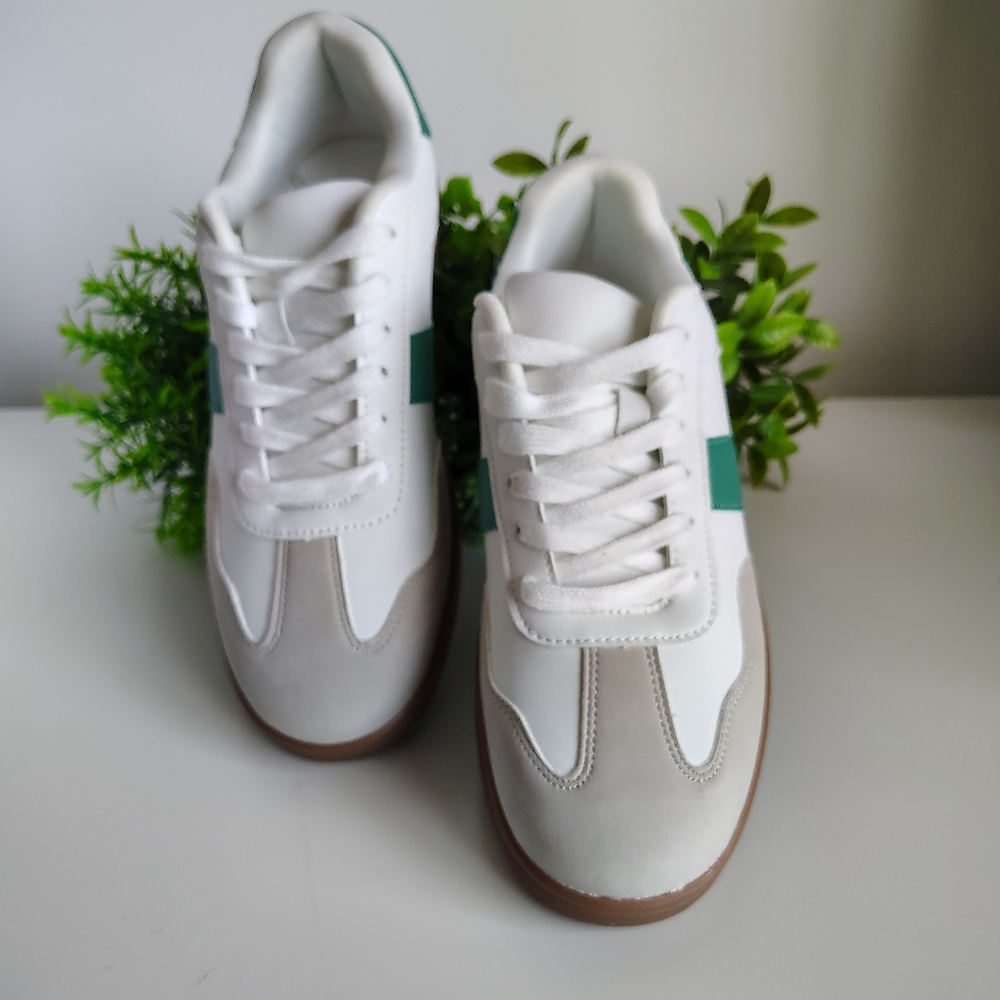 American Eagle Retro Sneakers | Green & White | Size US 9 | NWOT - Picture 8 of 10